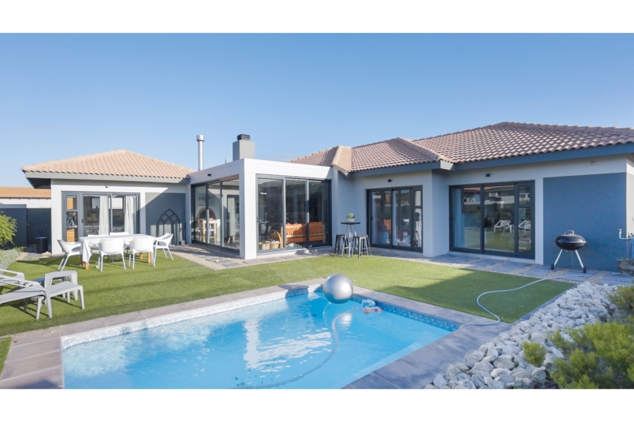 4 Bedroom Property for Sale in Langebaan Country Estate Western Cape